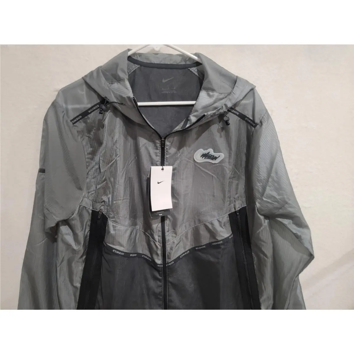 Nike clothing - Nike Windrunner - Windrunner - DD5392-084 - Gray 0