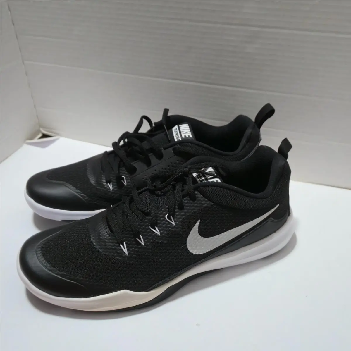 Nike shoes - Nike Legend - Legend - 924206-001 - Black 2