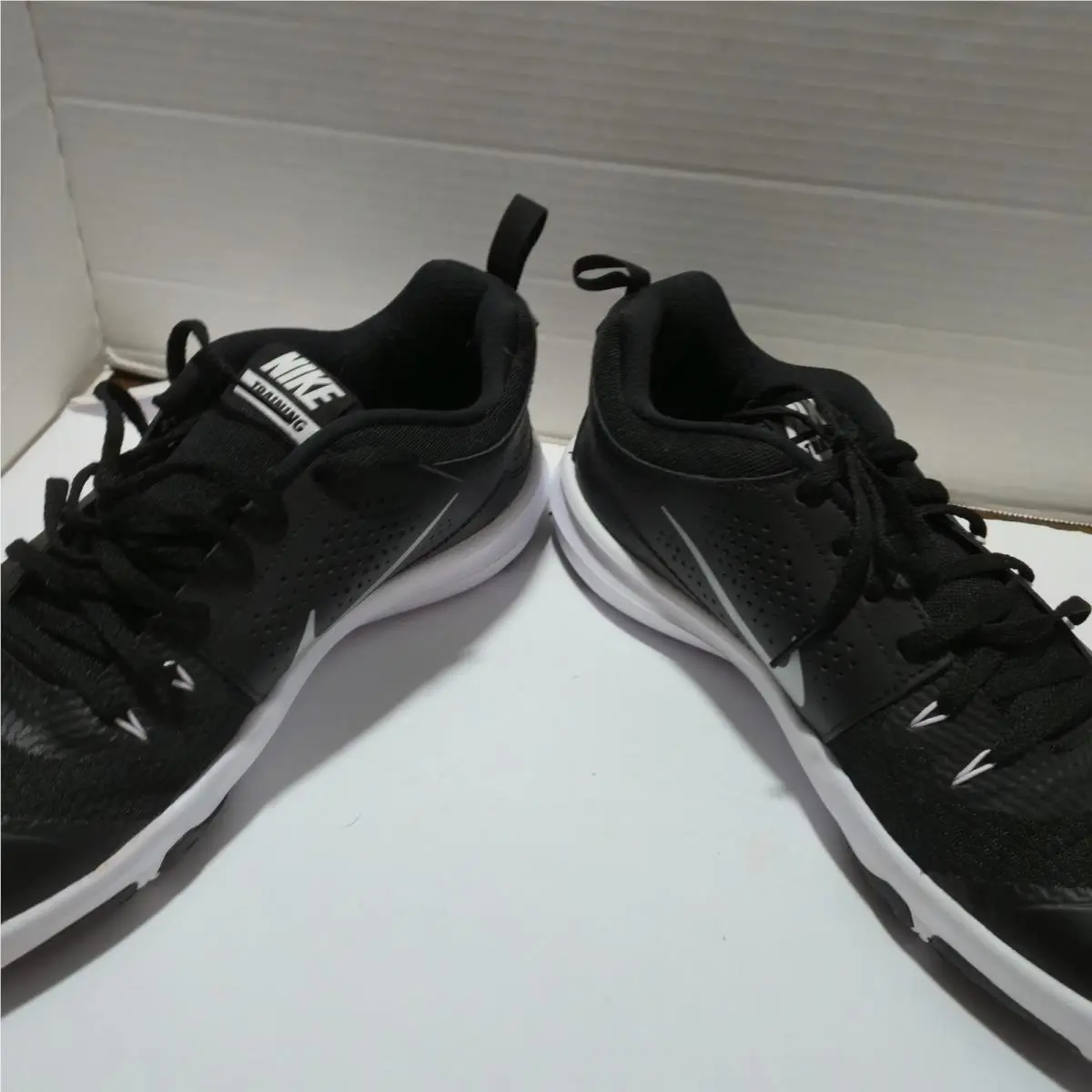 Nike shoes - Nike Legend - Legend - 924206-001 - Black 1