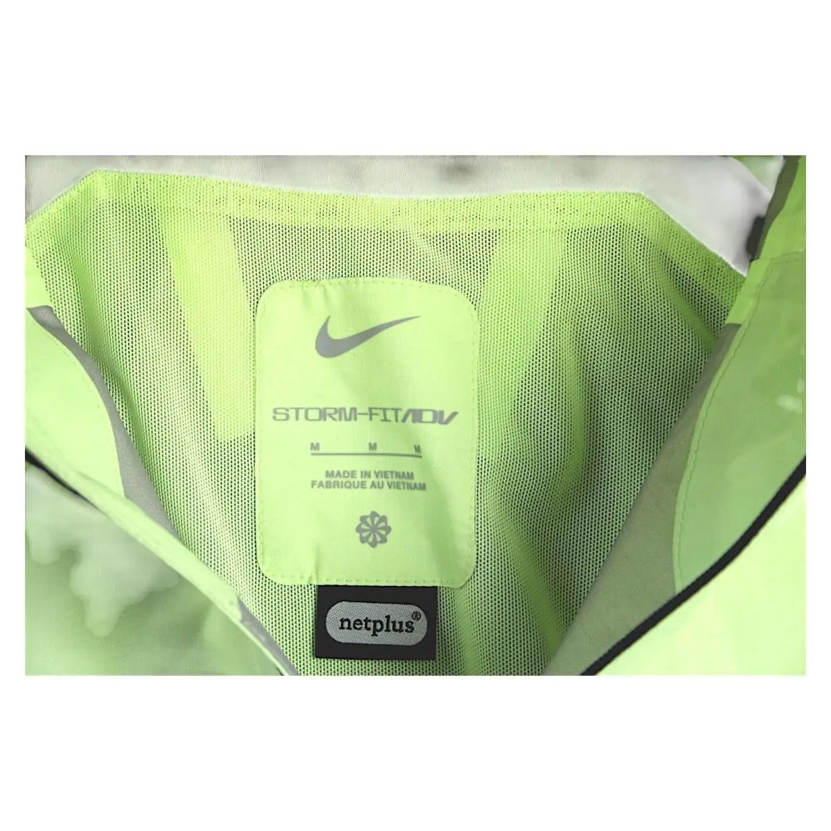 Nike clothing - Nike FZ1084-701 - Green 3