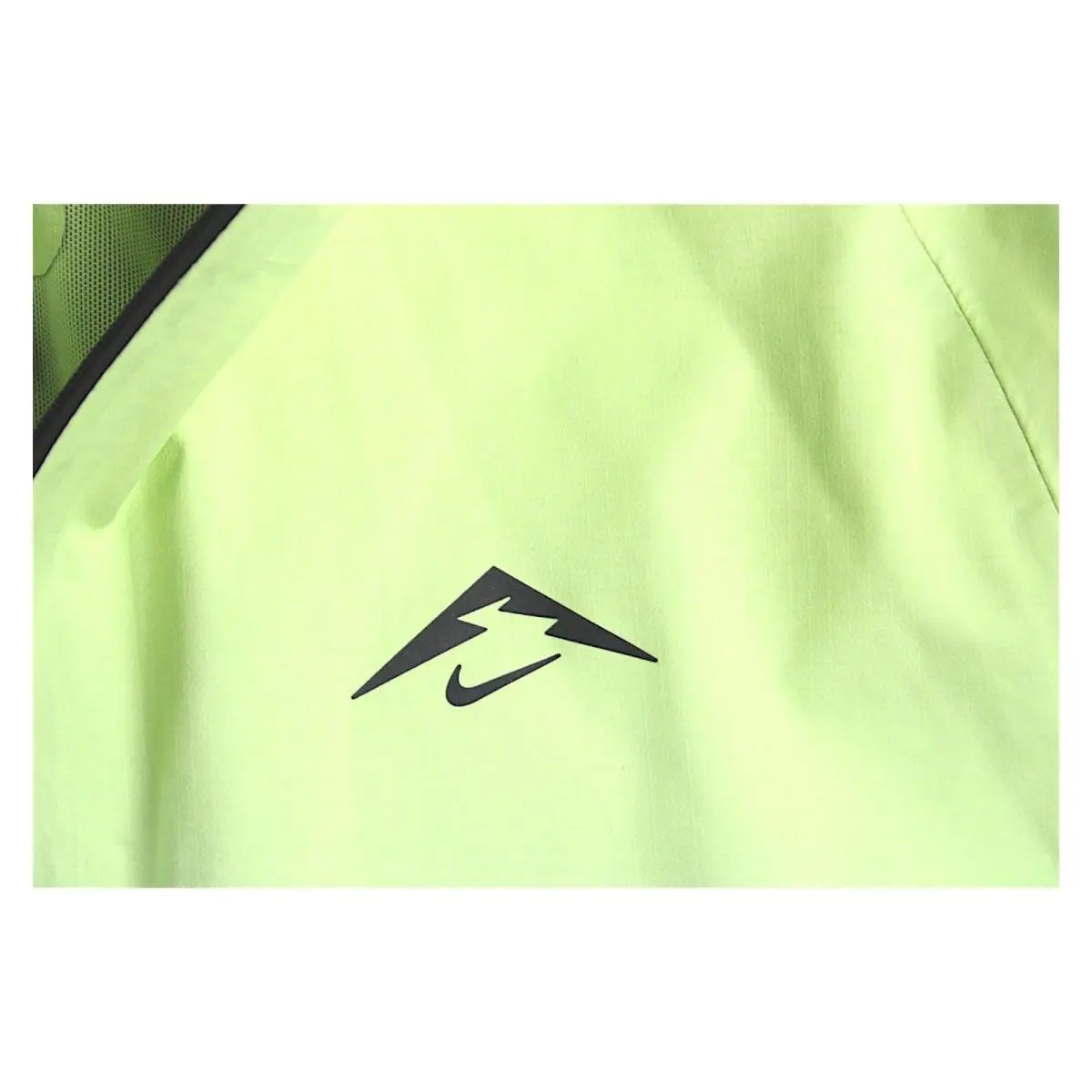 Nike clothing - Nike FZ1084-701 - Green 4