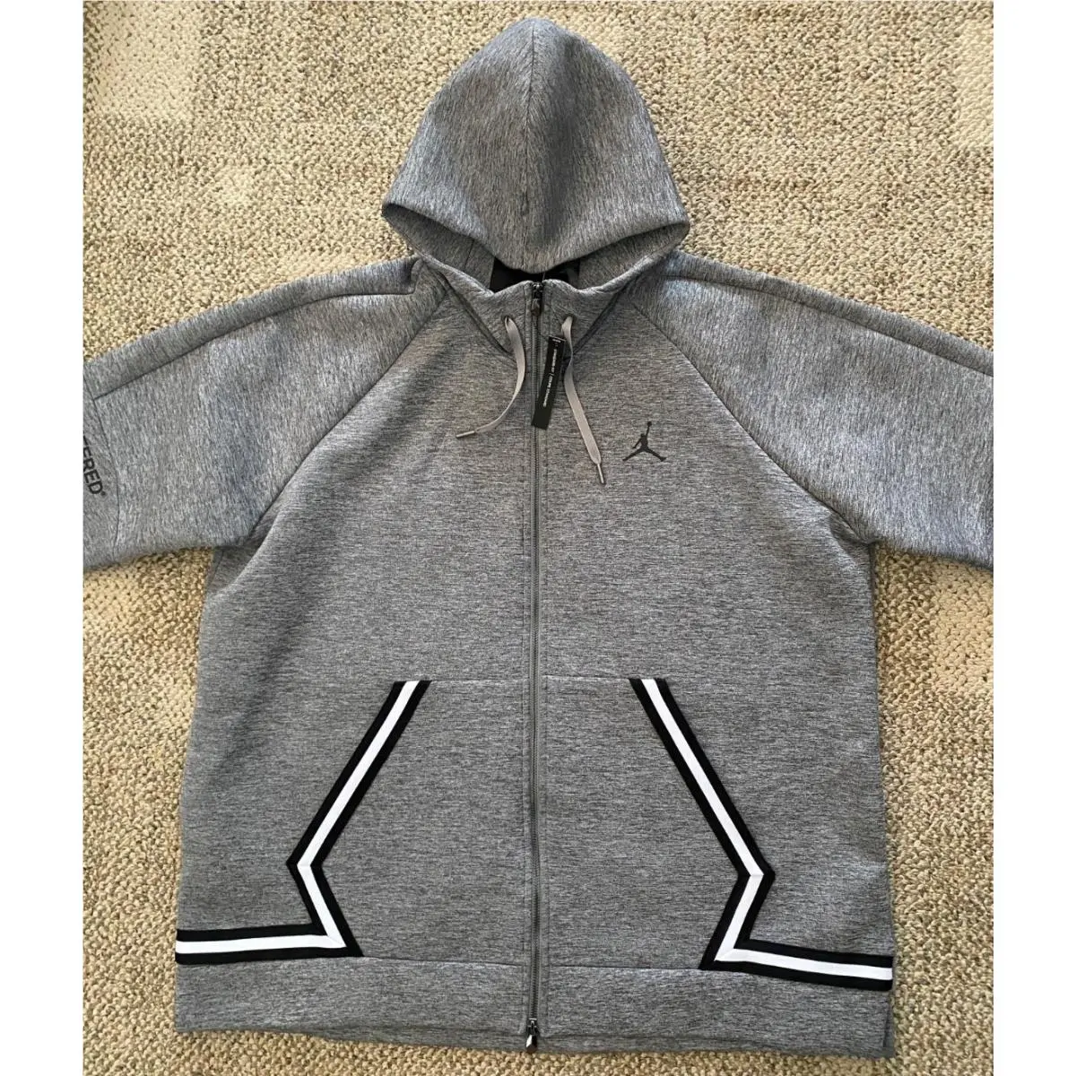 Nike clothing - 939940 - 939940 - Gray (UPC: 885176169047) 0