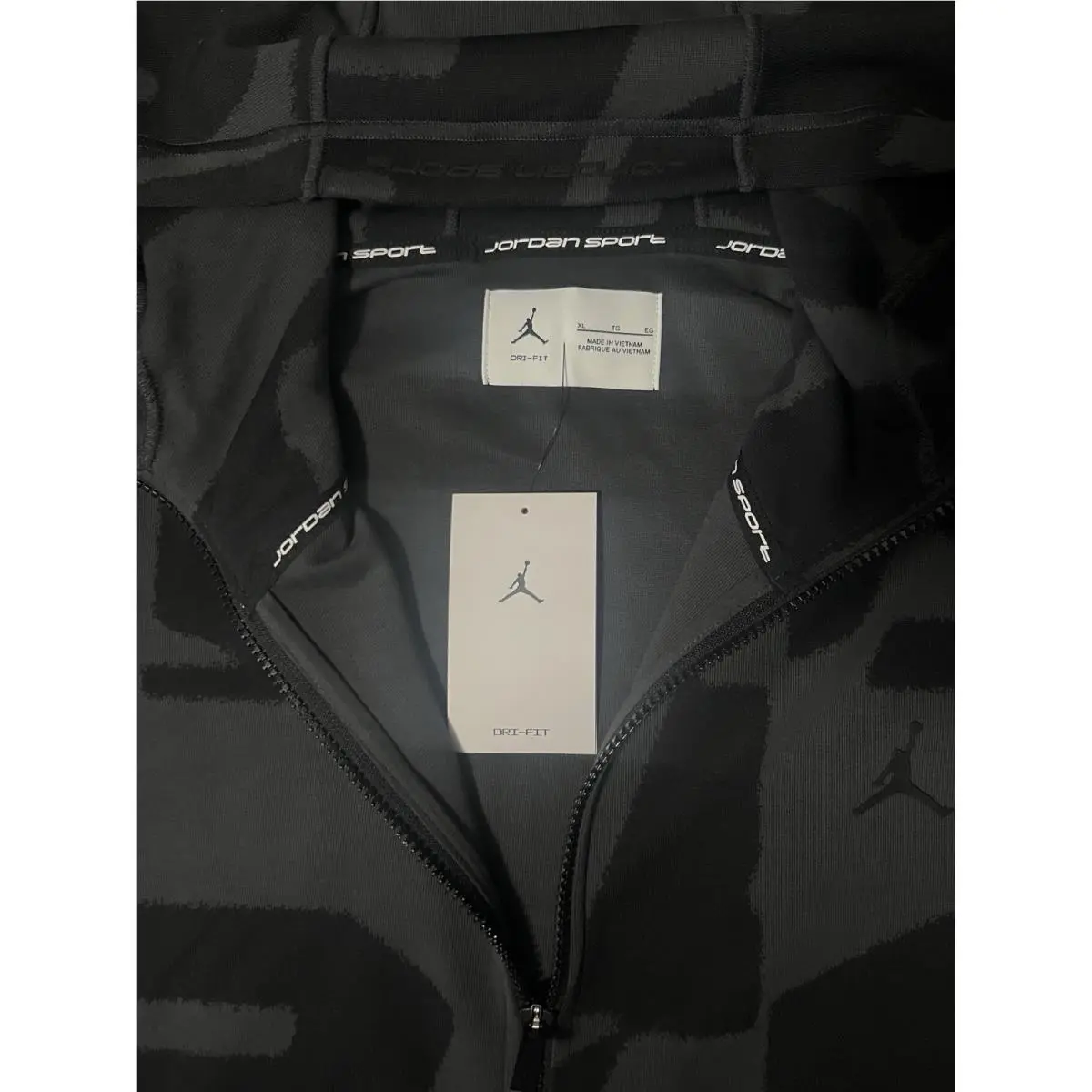 Nike clothing - FV8620-010 - FV8620-010 - Black, Gray 2