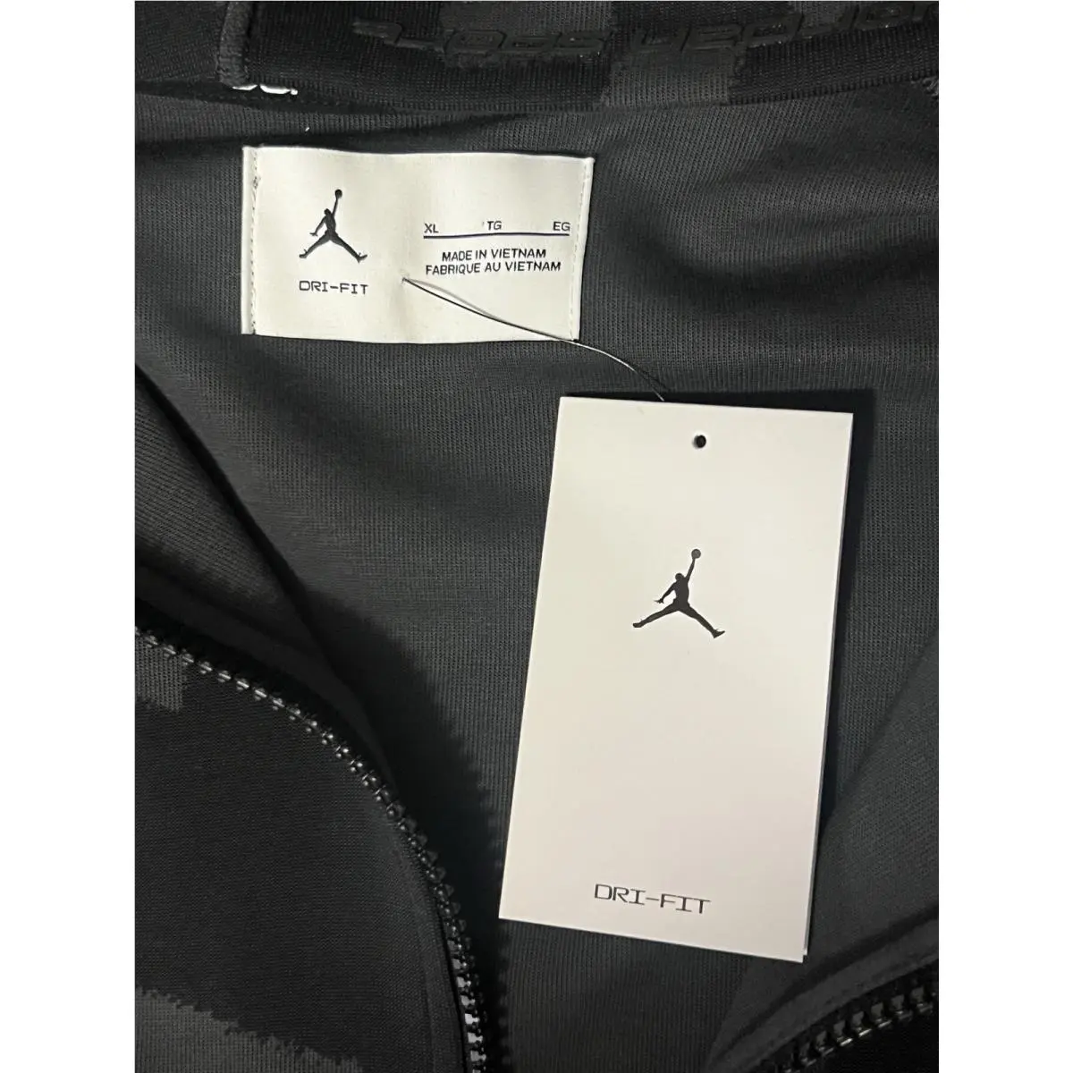 Nike clothing - FV8620-010 - FV8620-010 - Black, Gray 4