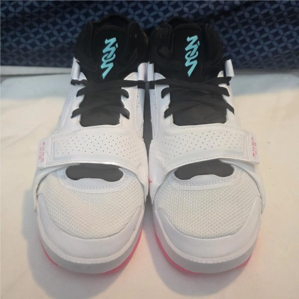 Nike shoes - Jordan Zion 2 - Zion - DO9161-107 - White 3