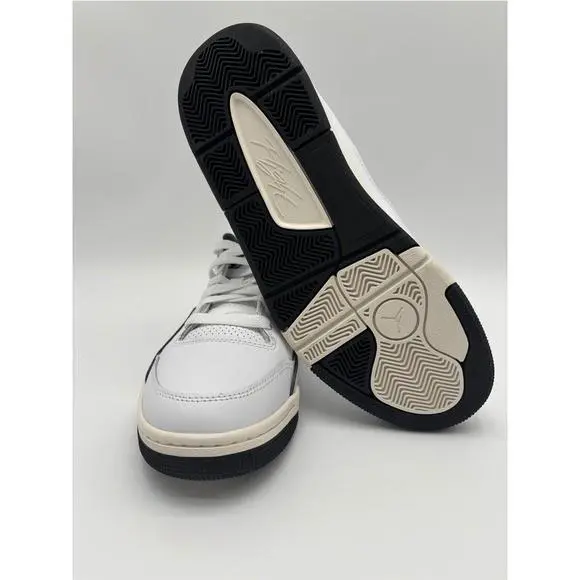 Nike shoes - White 4