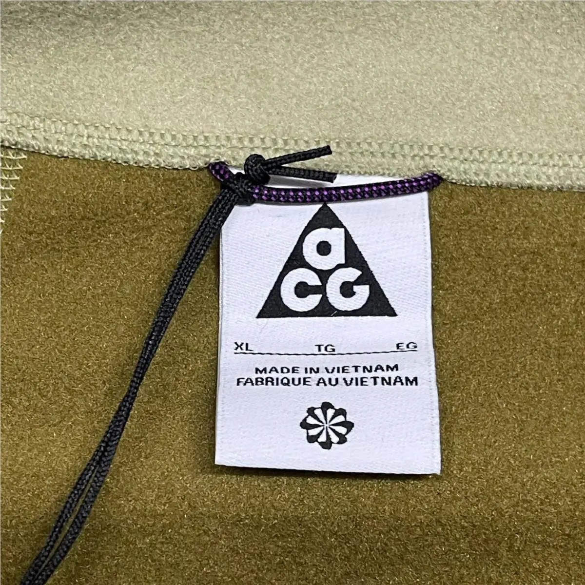 Nike clothing - Nike ACG - ACG - Green 2