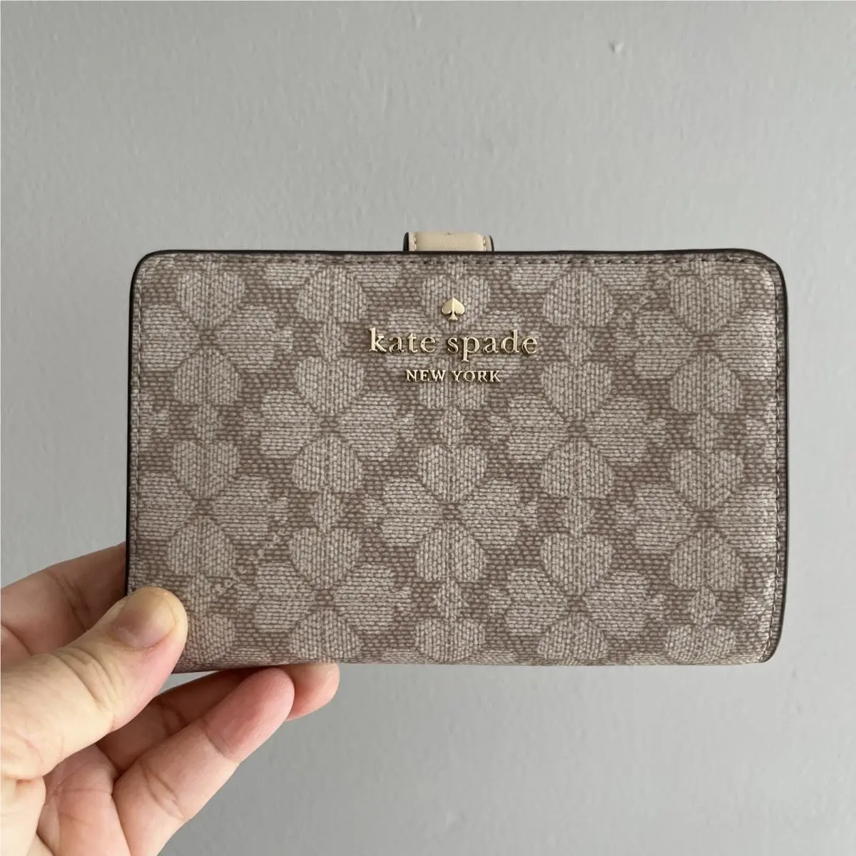 Kate Spade Signature Spade Flower Medium Compact Bifold Wallet Dark Beige