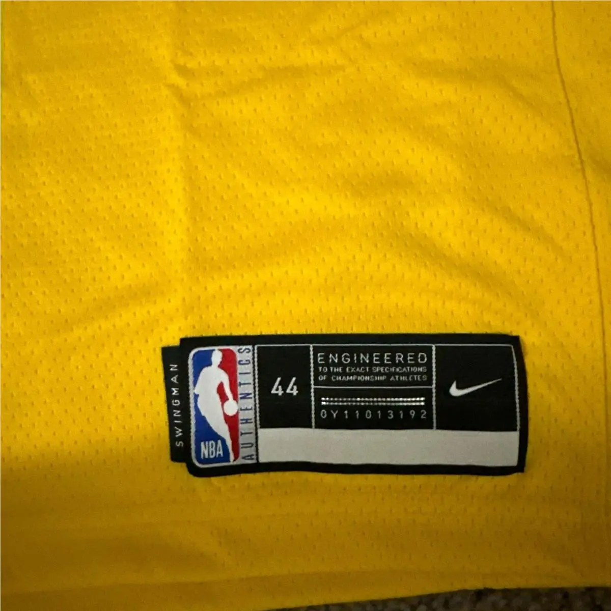 Nike clothing - NA - Yellow 1
