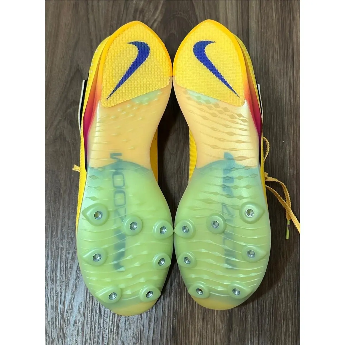 Nike shoes - Yellow 8