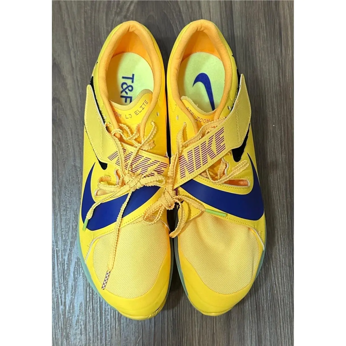 Nike shoes - Yellow 2