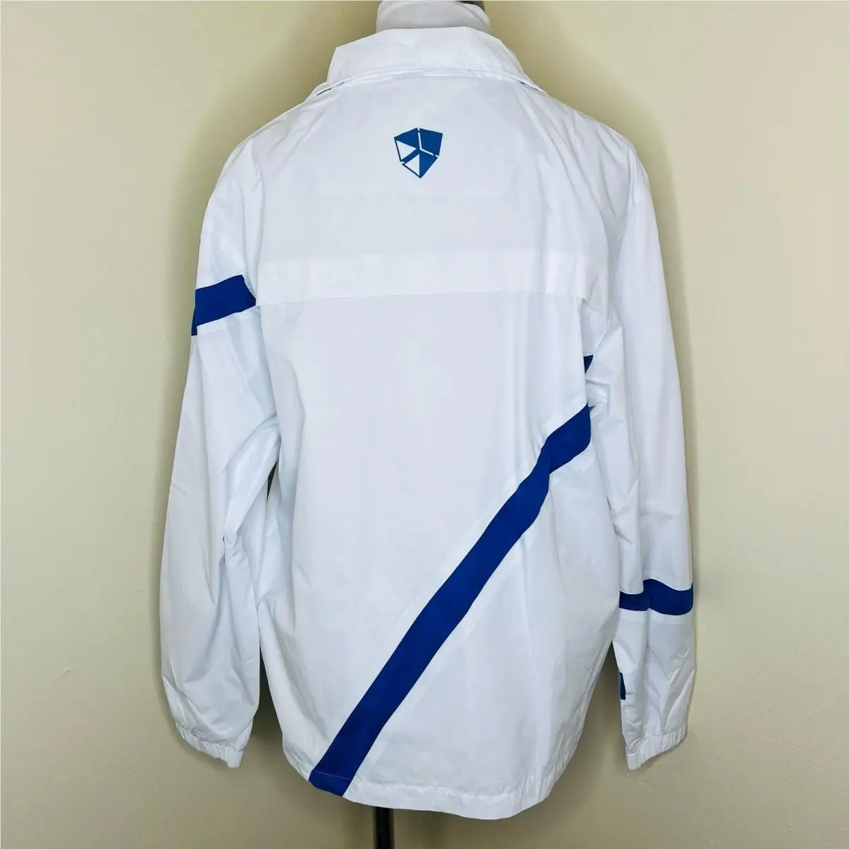 Nike clothing - White 1