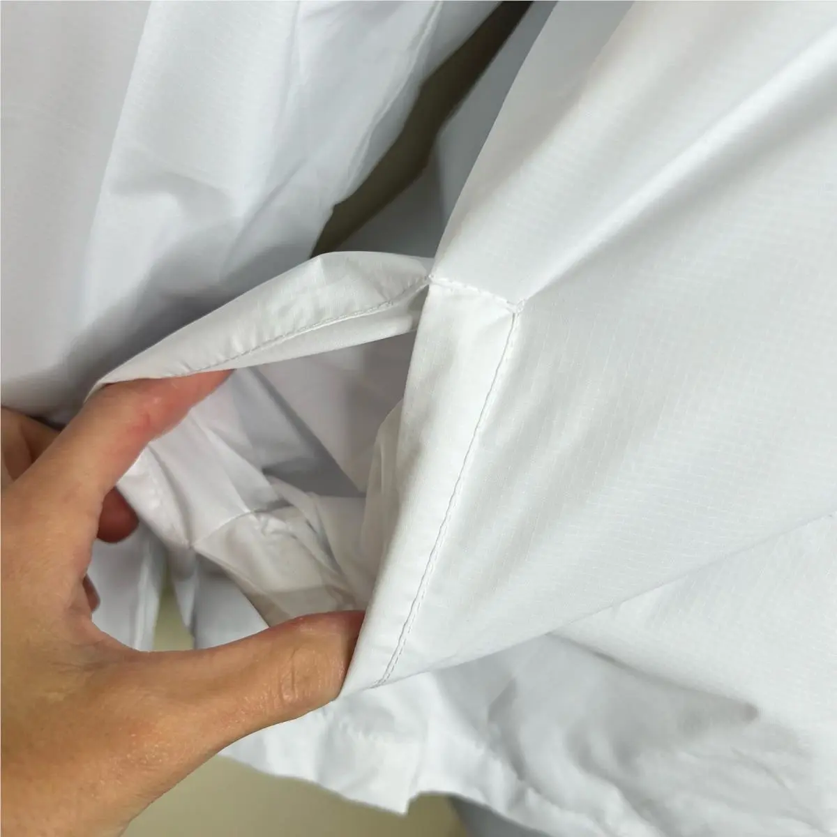 Nike clothing - White 3