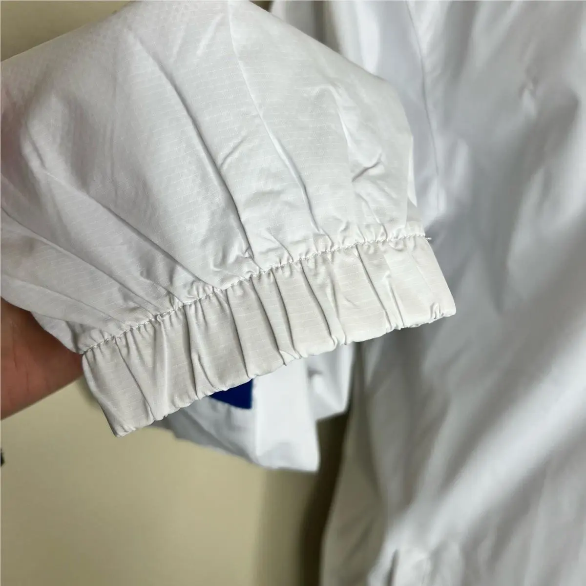 Nike clothing - White 4