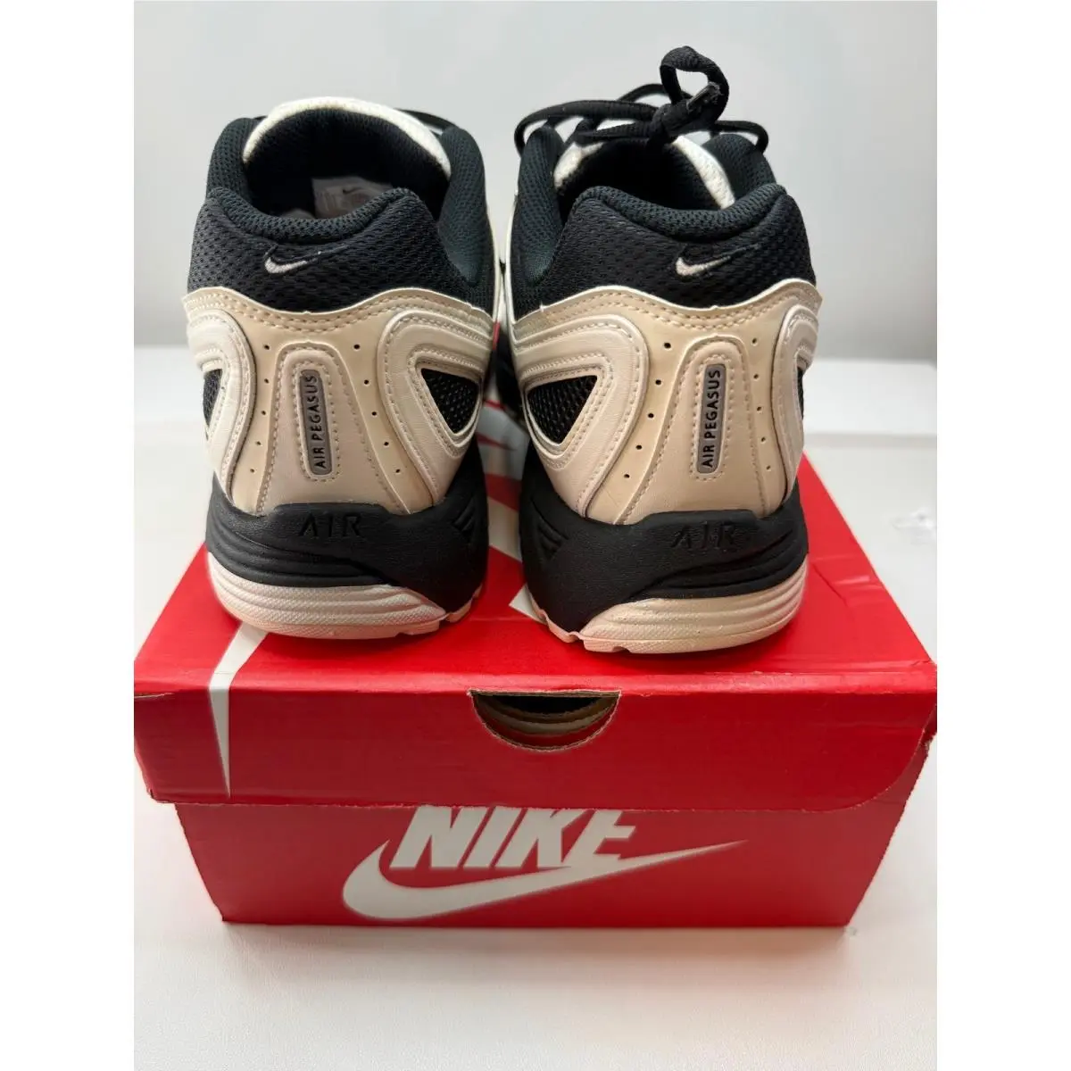 Nike shoes - Nike Air Pegasus 2005 - Air Pegasus - Ivory 3