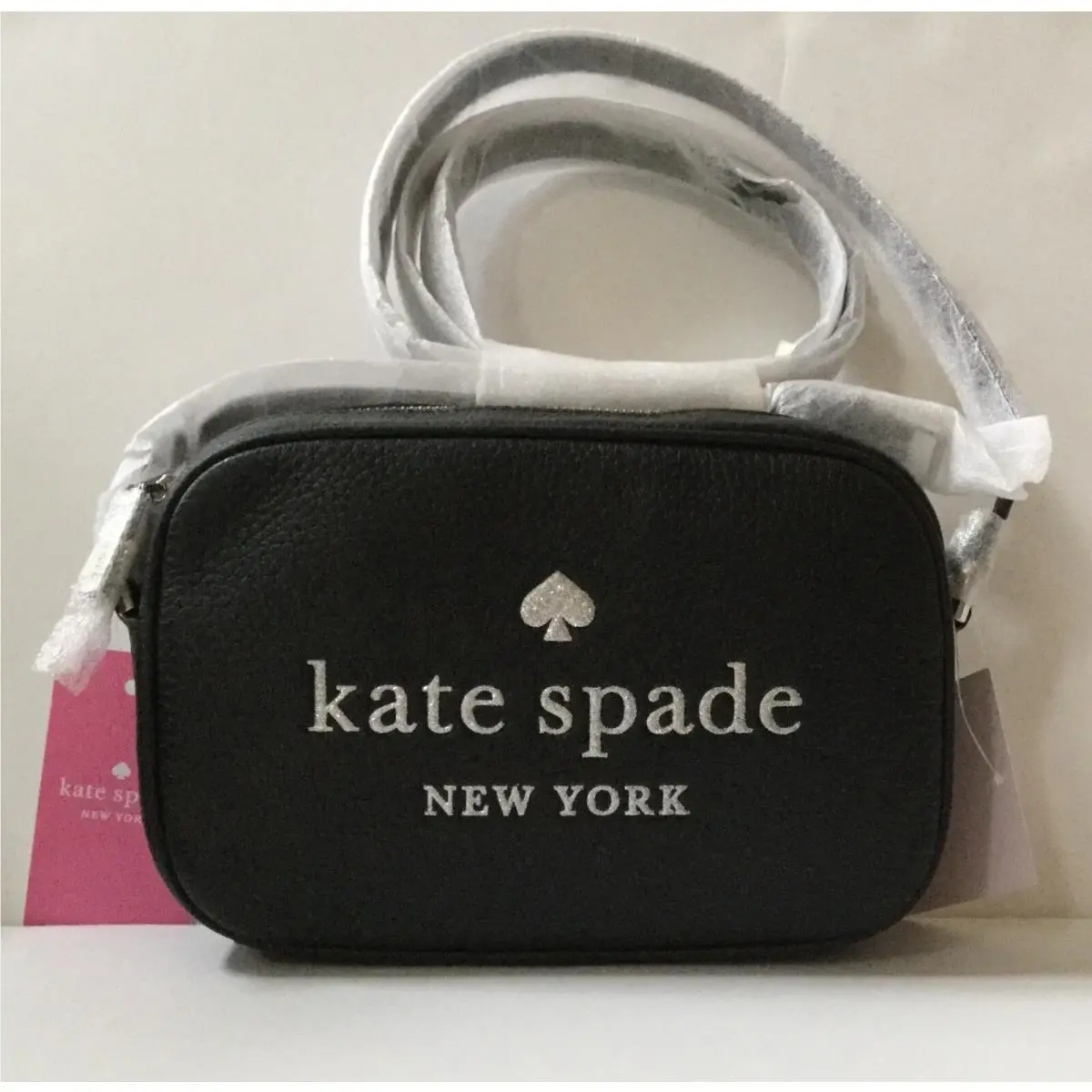 Kate Spade Glitter On Mini Camera Leather Crossbody Bag in Black