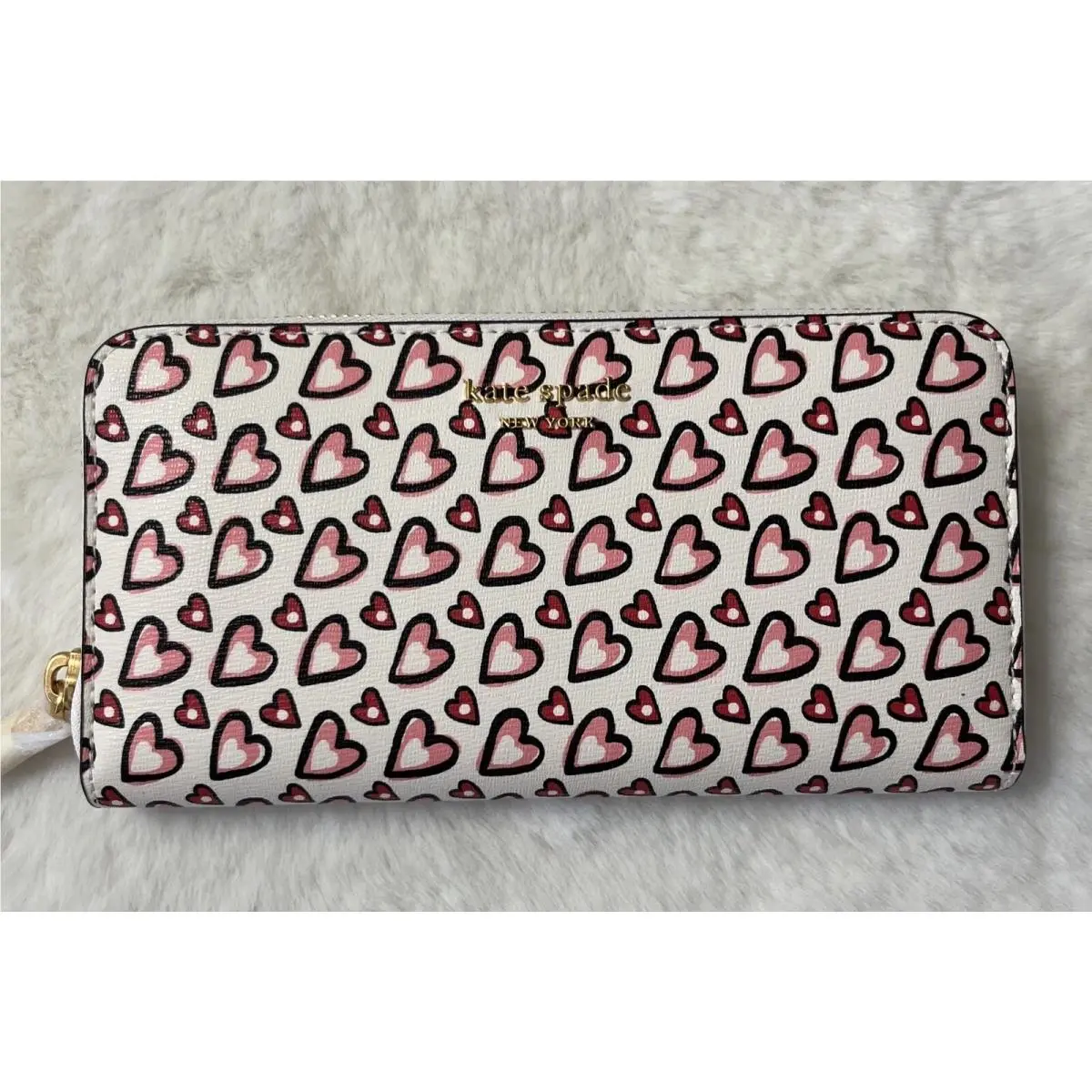 Kate Spade Morgan Fancy Hearts Zip Around Continental Clutch Wallet Cream