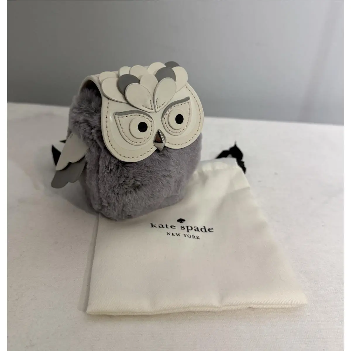 Kate Spade Hoot 3D Owl Coin Purse Gray Fur White Dust Bag