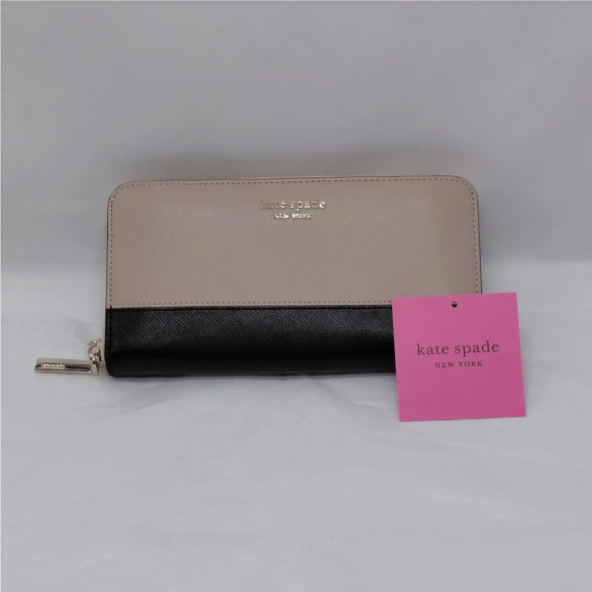Kate Spade Womens Spencer Saffiano Wallet Zip Around Classic Travel Minimalist