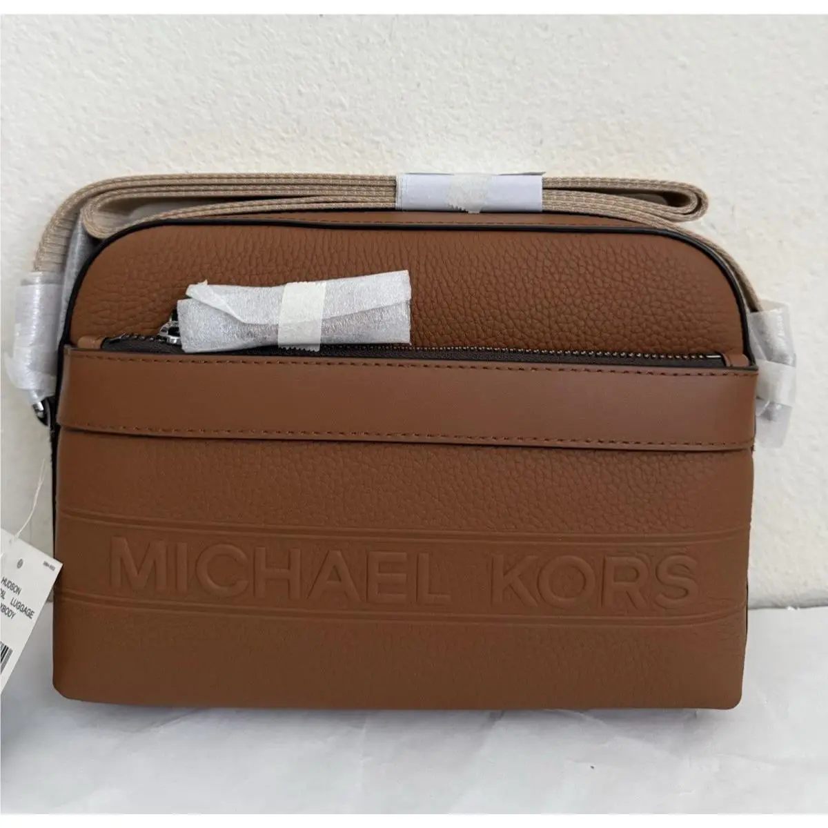 Michael Kors Mens Hudson Pebbled Leather Utility Crossbody Bag Luggage