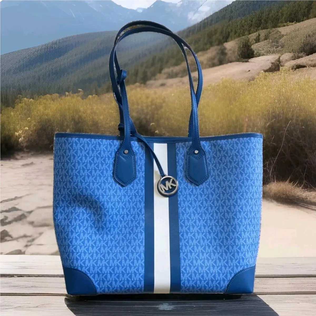 Large Open Signature Tote Admiral Pale Blue Navy - with Add On by Michael Kors