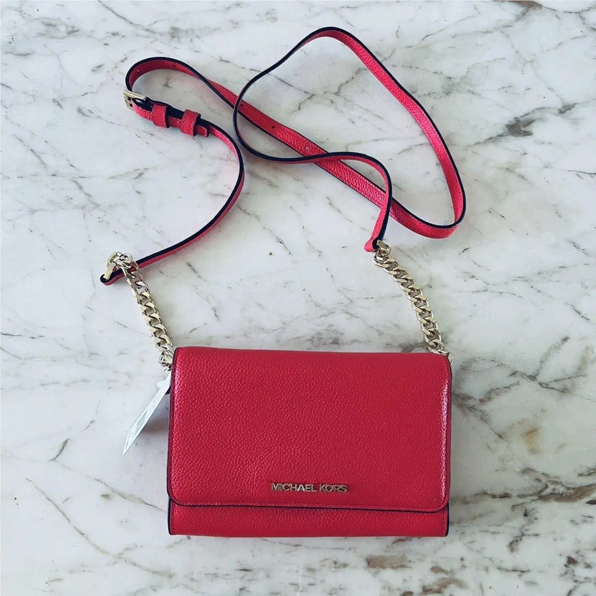Michael Kors Jet Set Travel Coral Reef Leather Multi Function Phone Crossbody