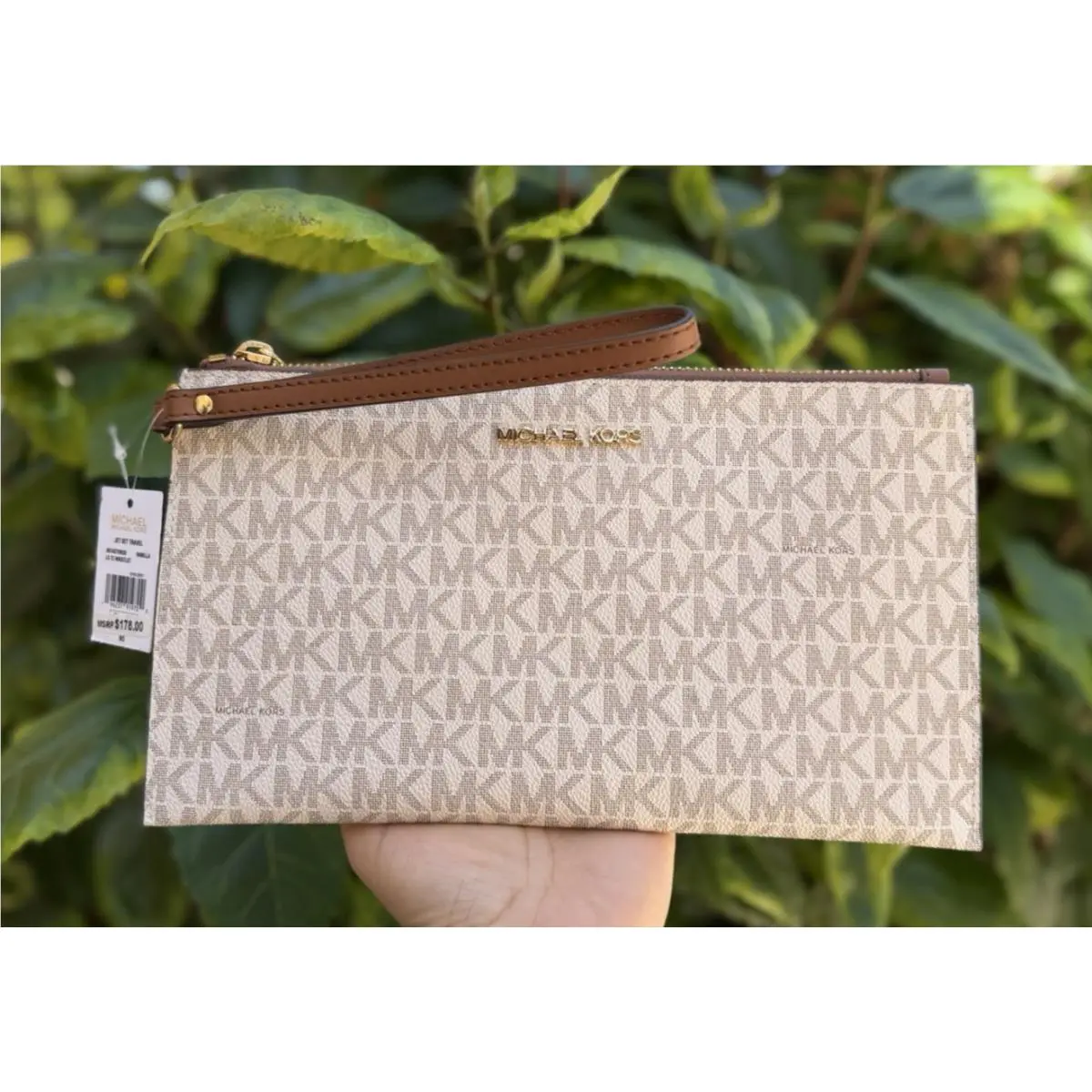 Michael Kors Jet Set Travel Large Clutch Wristlet MK Vanilla/brown
