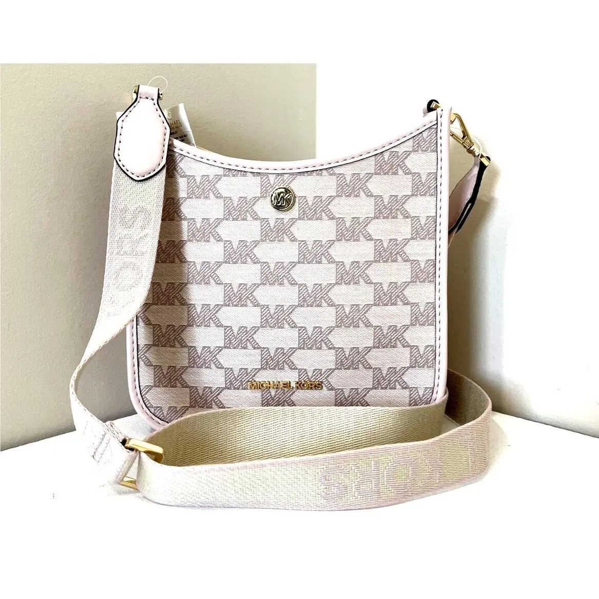 Michael Kors Briley Small Messenger Crossbody Jacquard Powder Blush Dust Bag