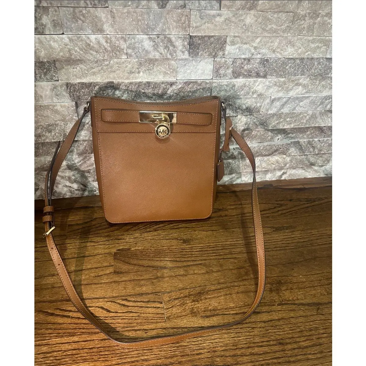 Women’s Purse Michael Kors Hamilton Traveler Messenger Bag Brown