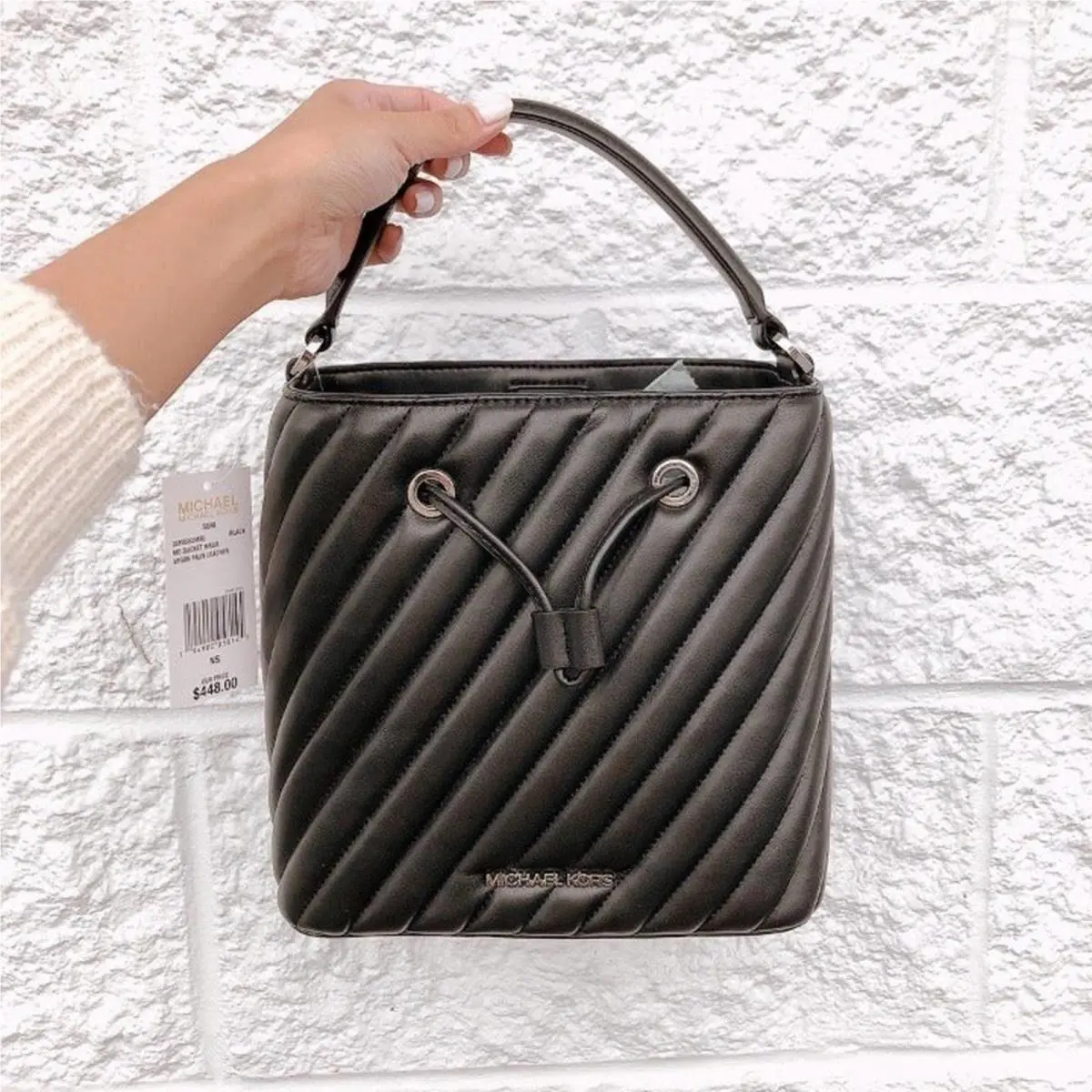 Michael Kors 35F0SU2M8U Suri Medium Quilted Bucket Messenger Bag Black