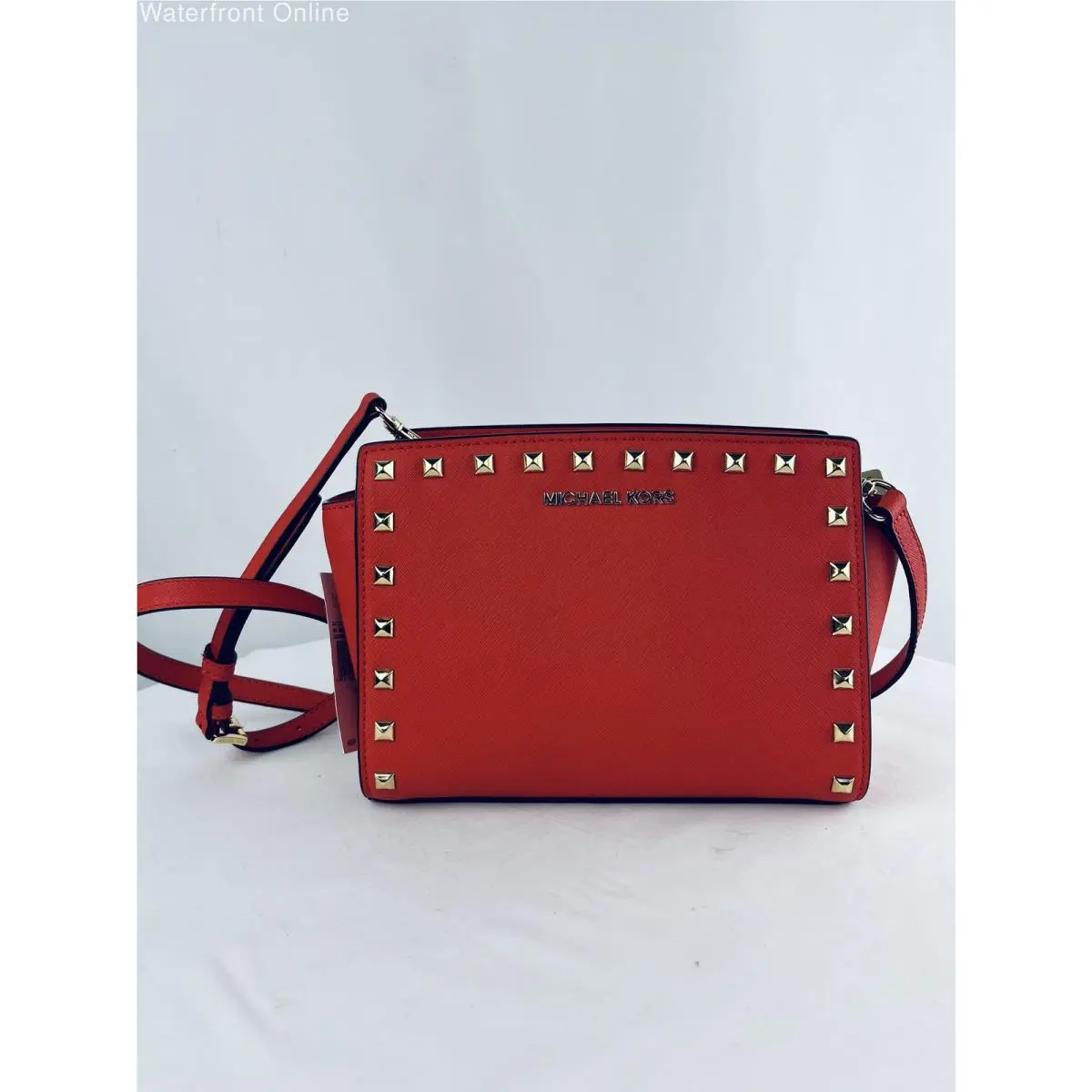 Michael Kors Selma Saffiano Leather Crossbody Handbag in Mandar