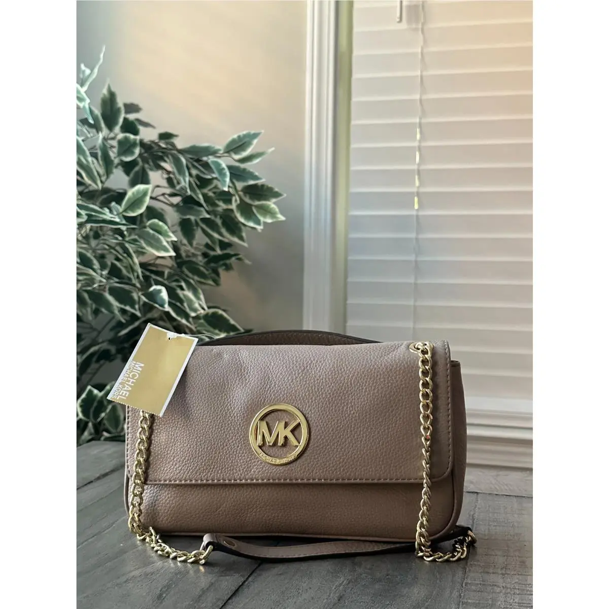Michael Kors Womens Fulton DK Dune NS Shoulder Flap Leather Handbag 38S3YFTF1L