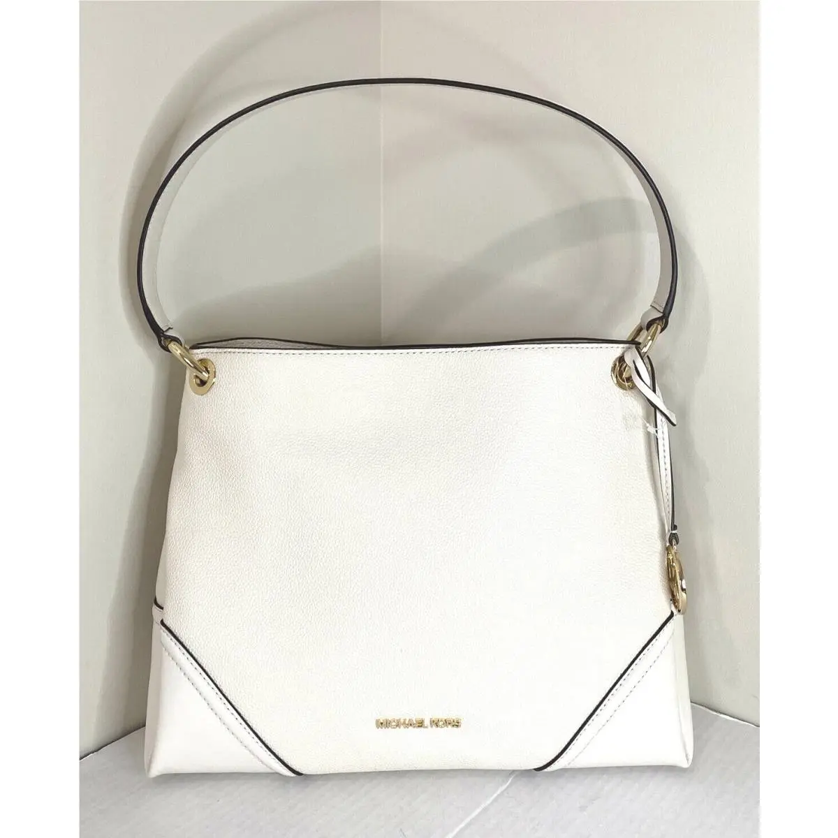 Michael Kors Nicole Medium Shoulder Bag Leather Light Cream with Dust Bag