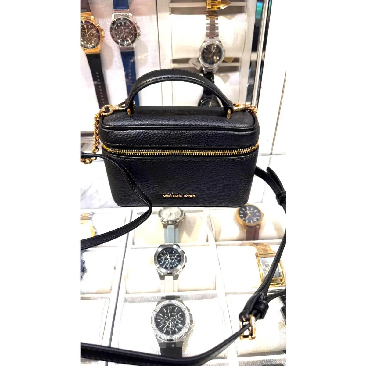Michael Kors Vivi Women Small Polyurethane Blend Vanity Case Crossbody Bag Black