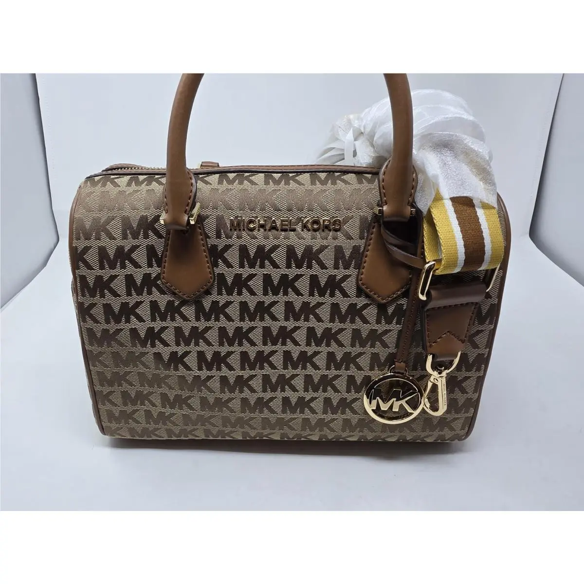 Michael Kors Bedford Large Duffle Satchel Signature Jacquard Beige Ebony