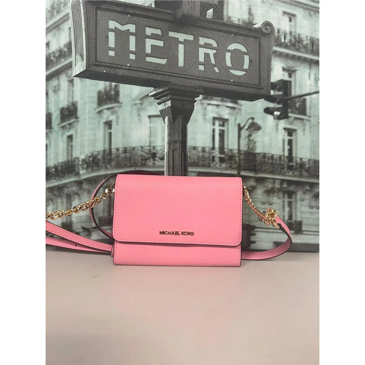 Michael Kors 35S0GTVC2L Pink Saffiano Leather Phone Crossbody Wallet Bag