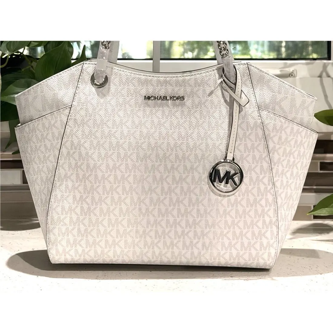 Michael Kors Jet Set Large Chain Shoulder Tote Bag Purse White Silver MK Logo