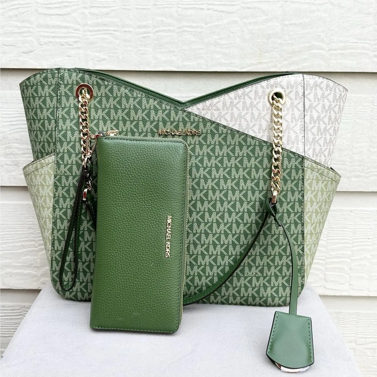 Michael Kors Jet Set Travel Large Chained Tote Shoulder Bag Wallet MK Fern Green