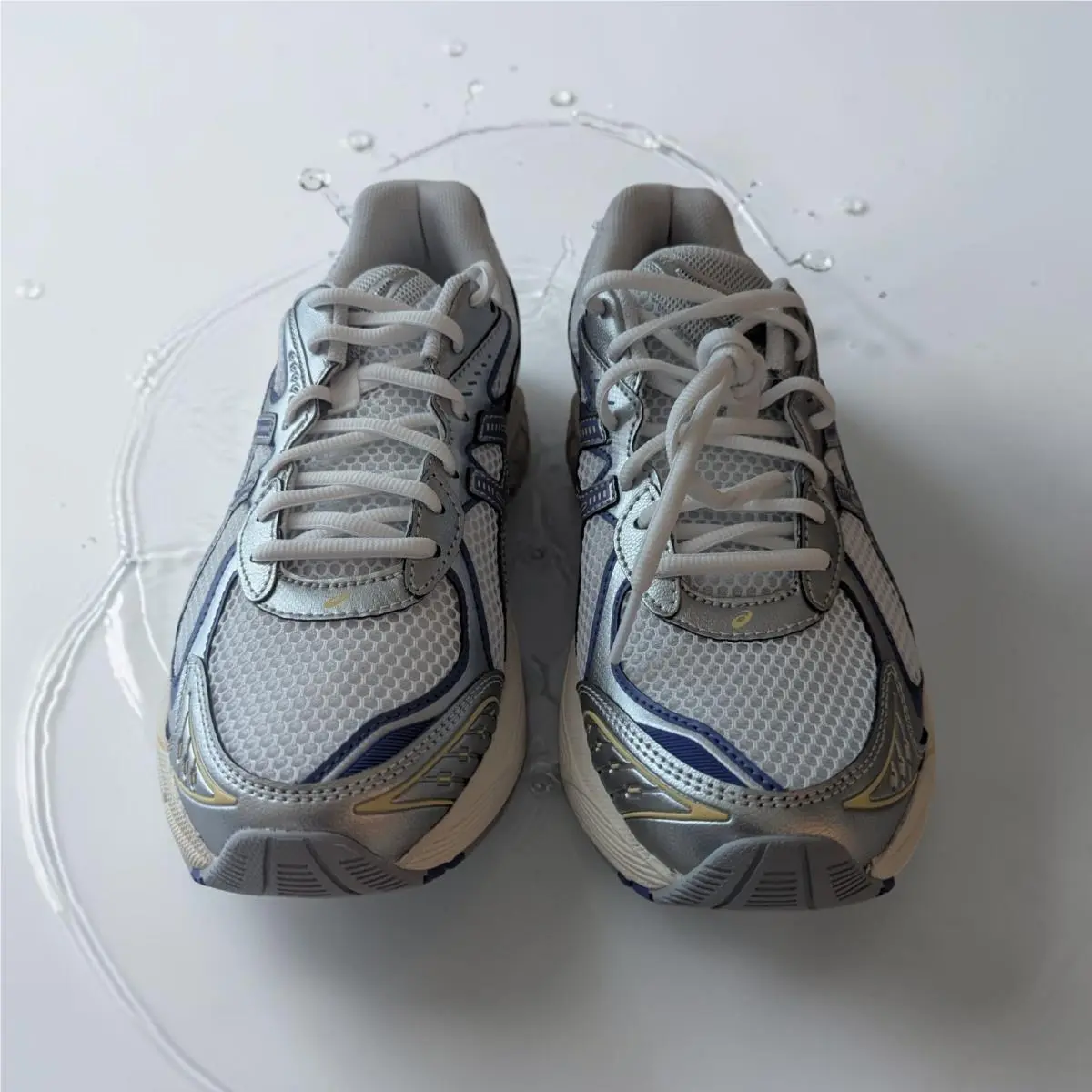Asics shoes - ASICS GT-2160 - White 1