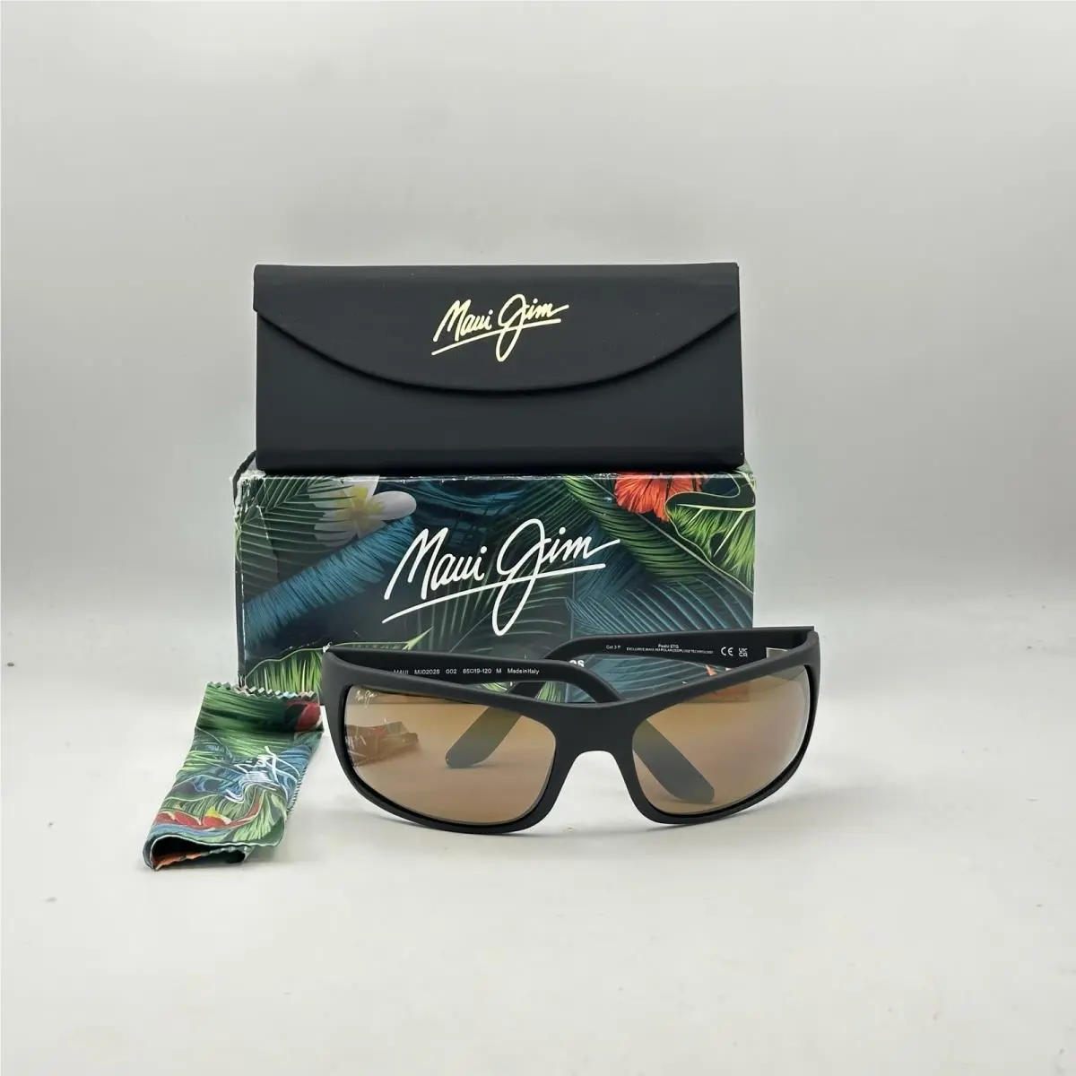 Maui Jim Mens Peahi Wrap Polarized Mirror Sunglasses Matte Black/bronze