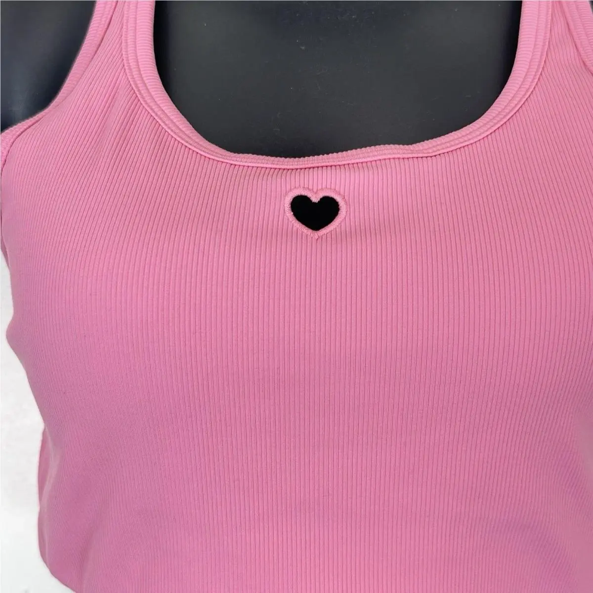 Lululemon clothing - Lululemon scoop neck bra - scoop neck bra - Pink 0