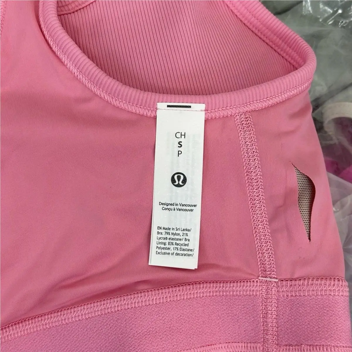 Lululemon clothing - Lululemon scoop neck bra - scoop neck bra - Pink 4