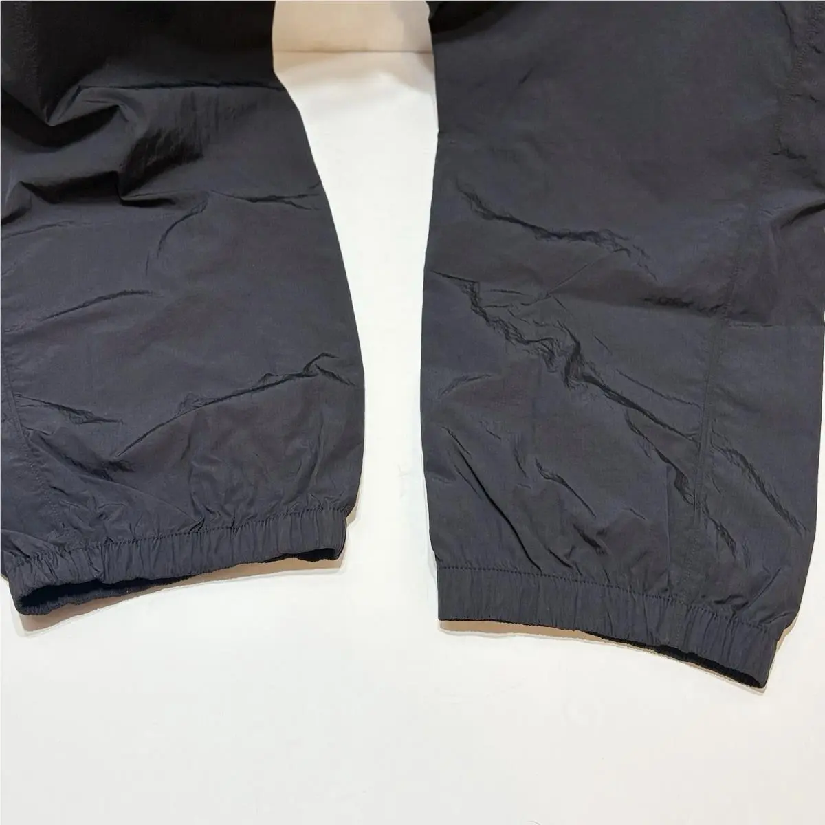 Lululemon clothing - Gray 4