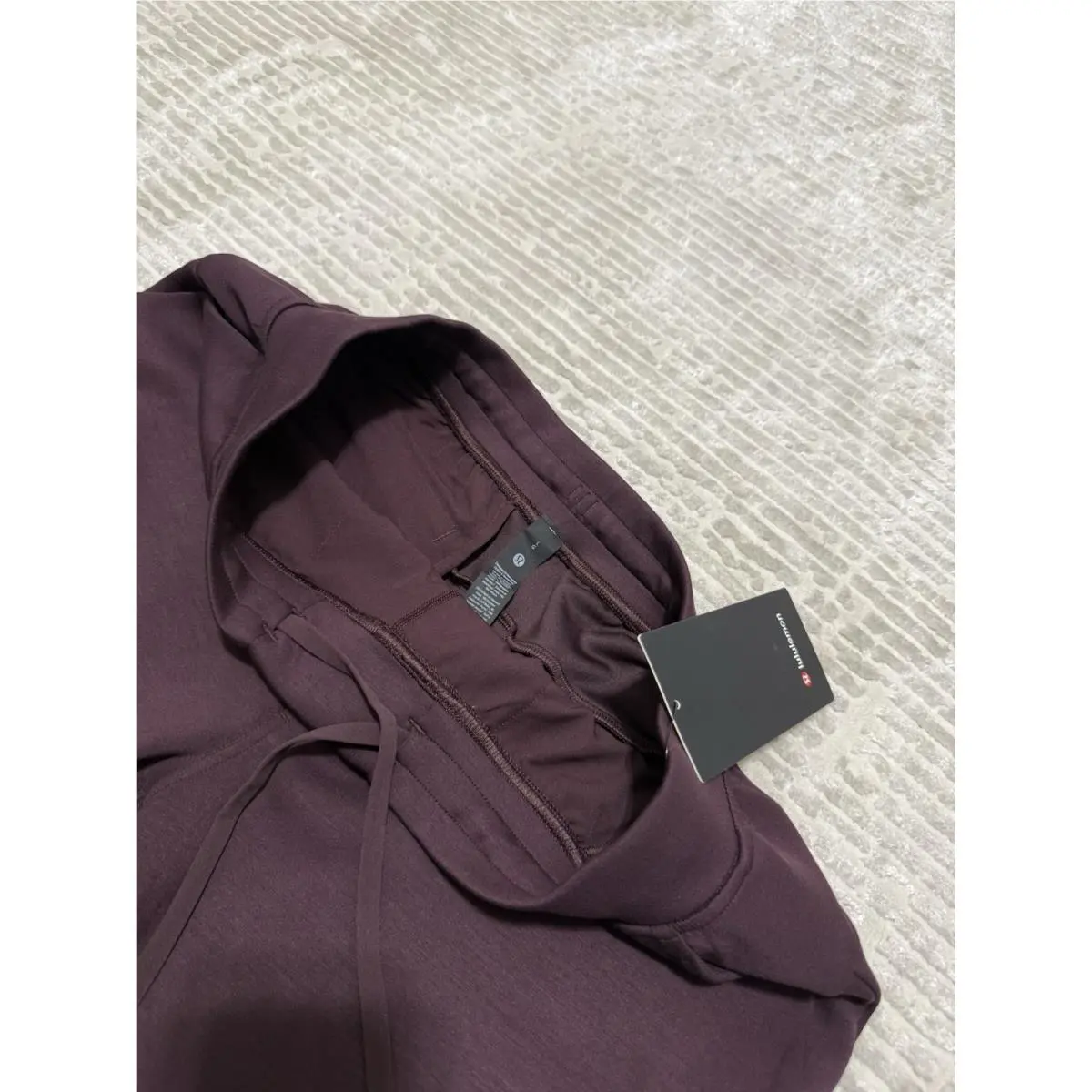 Lululemon clothing - Red 2