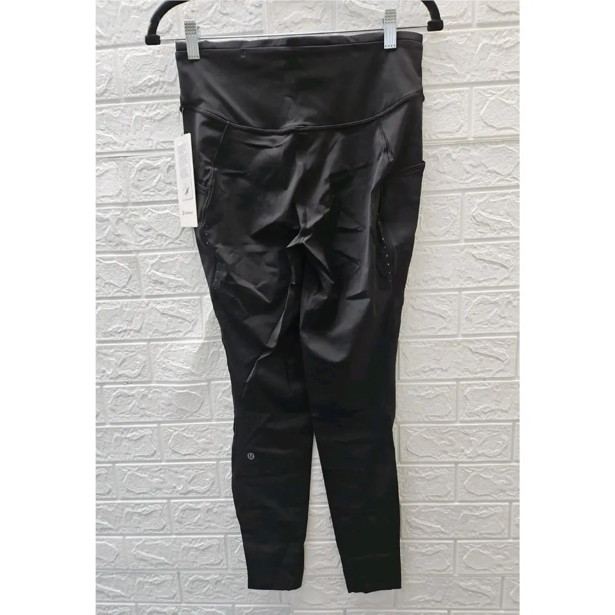 Lululemon clothing - Black 1