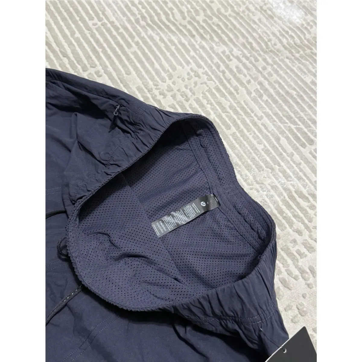 Lululemon clothing - Lululemon Beach To Trail - Beach Trail - Black 1