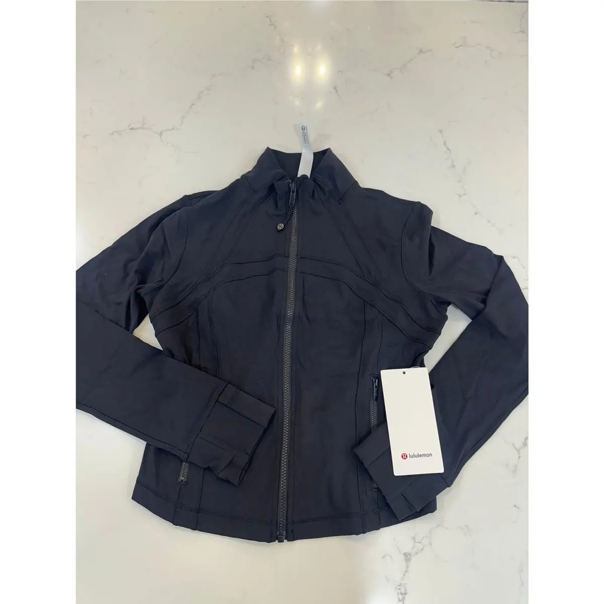 Lululemon Define Cropped Jacket Women`s Size 10 Black Nulu Fabric Zippered Pocke