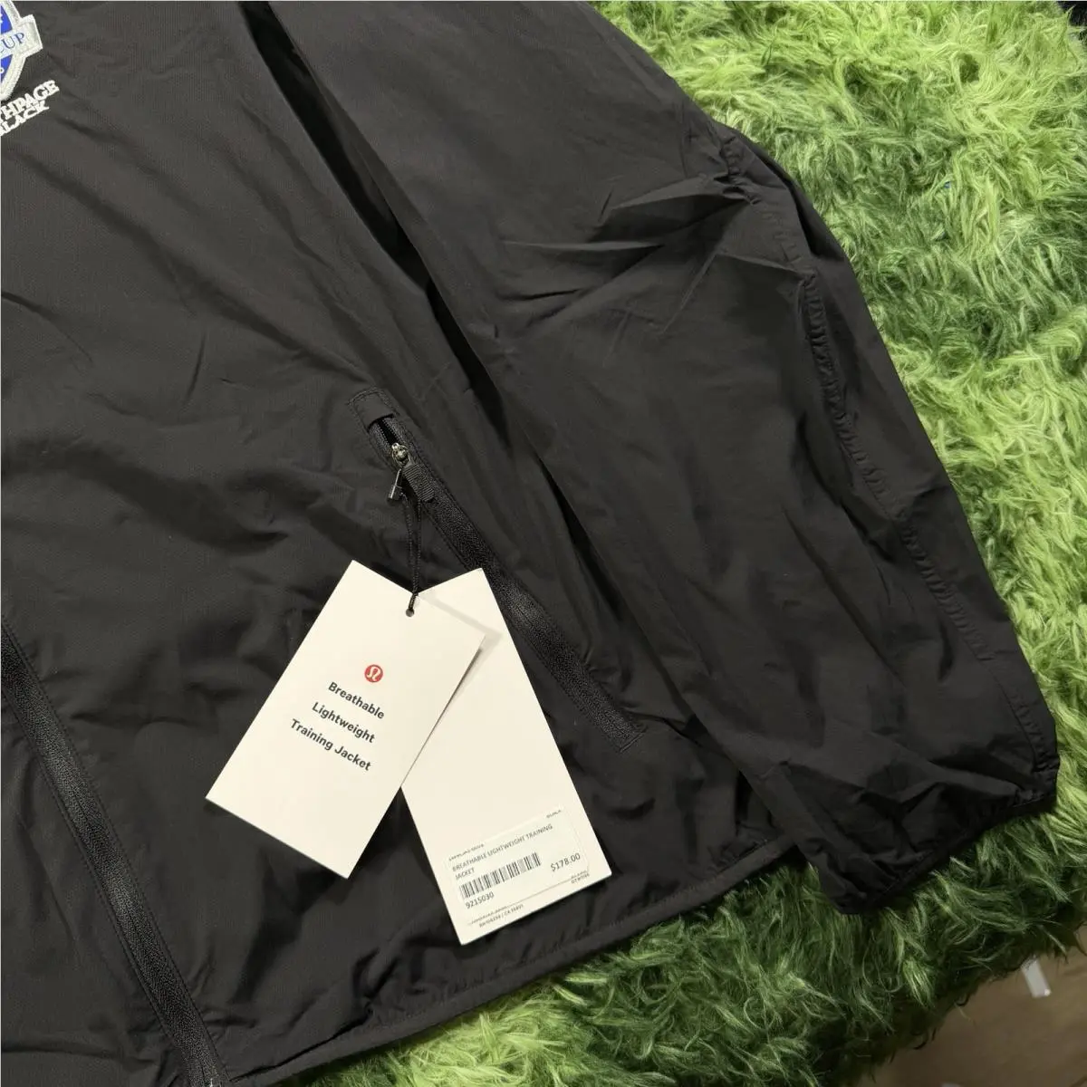 Lululemon clothing - Lululemon Lightweight Training Jacker - Lightweight Training Jacker - Black 0