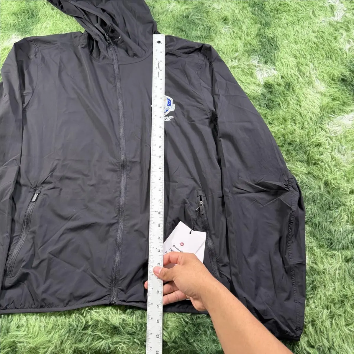 Lululemon clothing - Lululemon Lightweight Training Jacker - Lightweight Training Jacker - Black 3