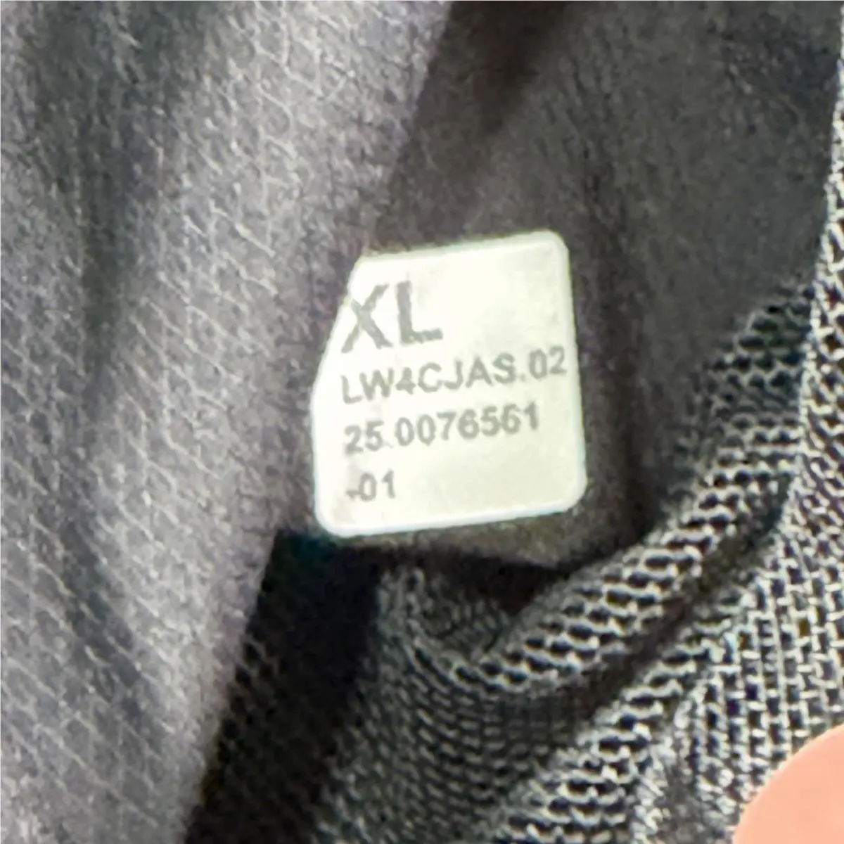 Lululemon clothing - Lululemon Lightweight Training Jacker - Lightweight Training Jacker - Black 5